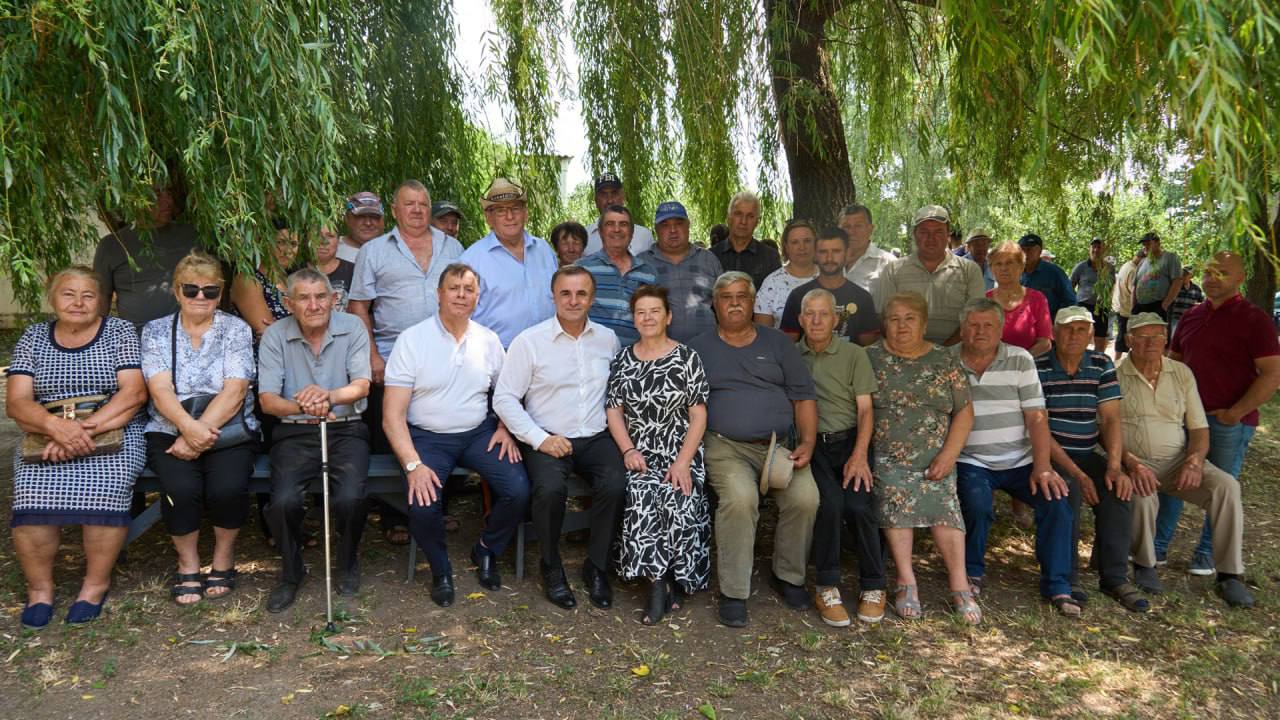 Василий Тарлев: Аграрный сектор Молдовы находится в катастрофической ситуации и нуждается в незамедлительной помощи со стороны государства